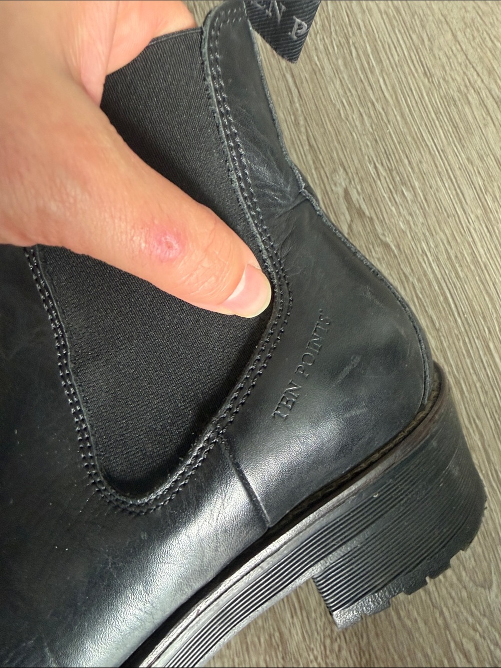 Ten points genuine Black Leather Chelsea Boots - Rugged Lug Sole - Picture 8 of 8